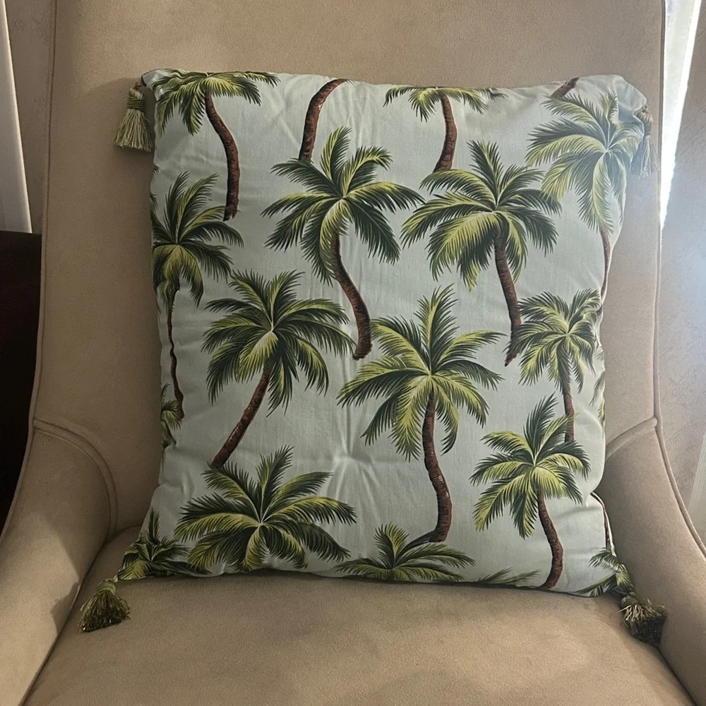 Handmade decorative pillow